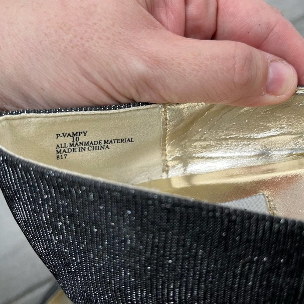 STEVE MADDEN women’s Vampy Silver and black Skull casual Flats Goth size 10 - Picture 6 of 6